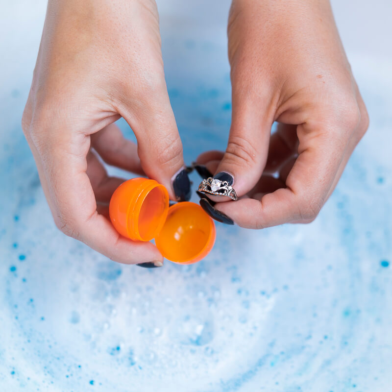 Santa Face Bath Bomb with Ring