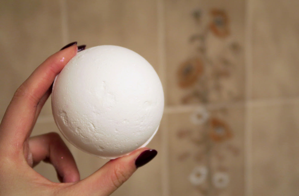 Have Sore Muscles? Try Magnesium Bath Bombs