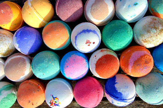 Everything You Need To Know About Bath Bombs