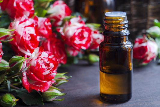 Aphrodisiac Essential Oils: 6 Best Ones To Set the Mood
