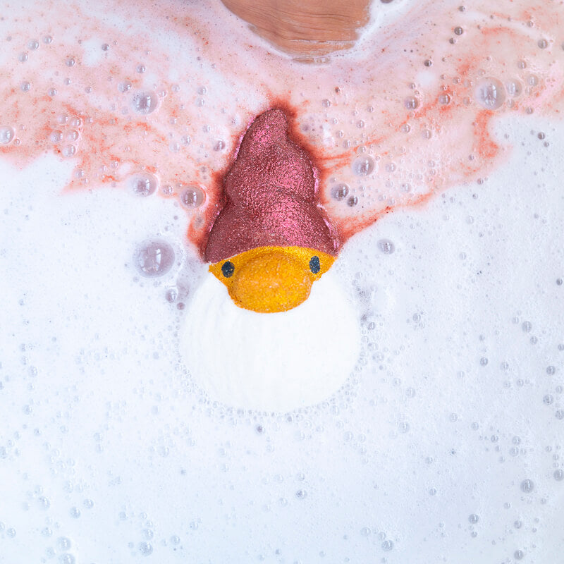 Noel Gnome Bath Bomb with Ring