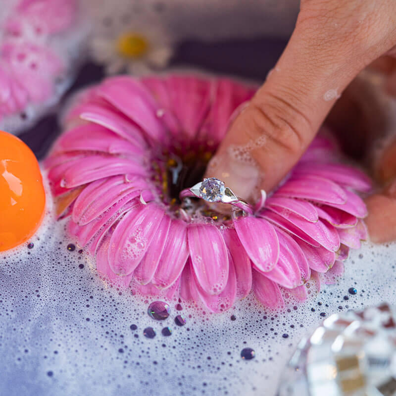 Zen Bath Bomb (6oz w/Ring)